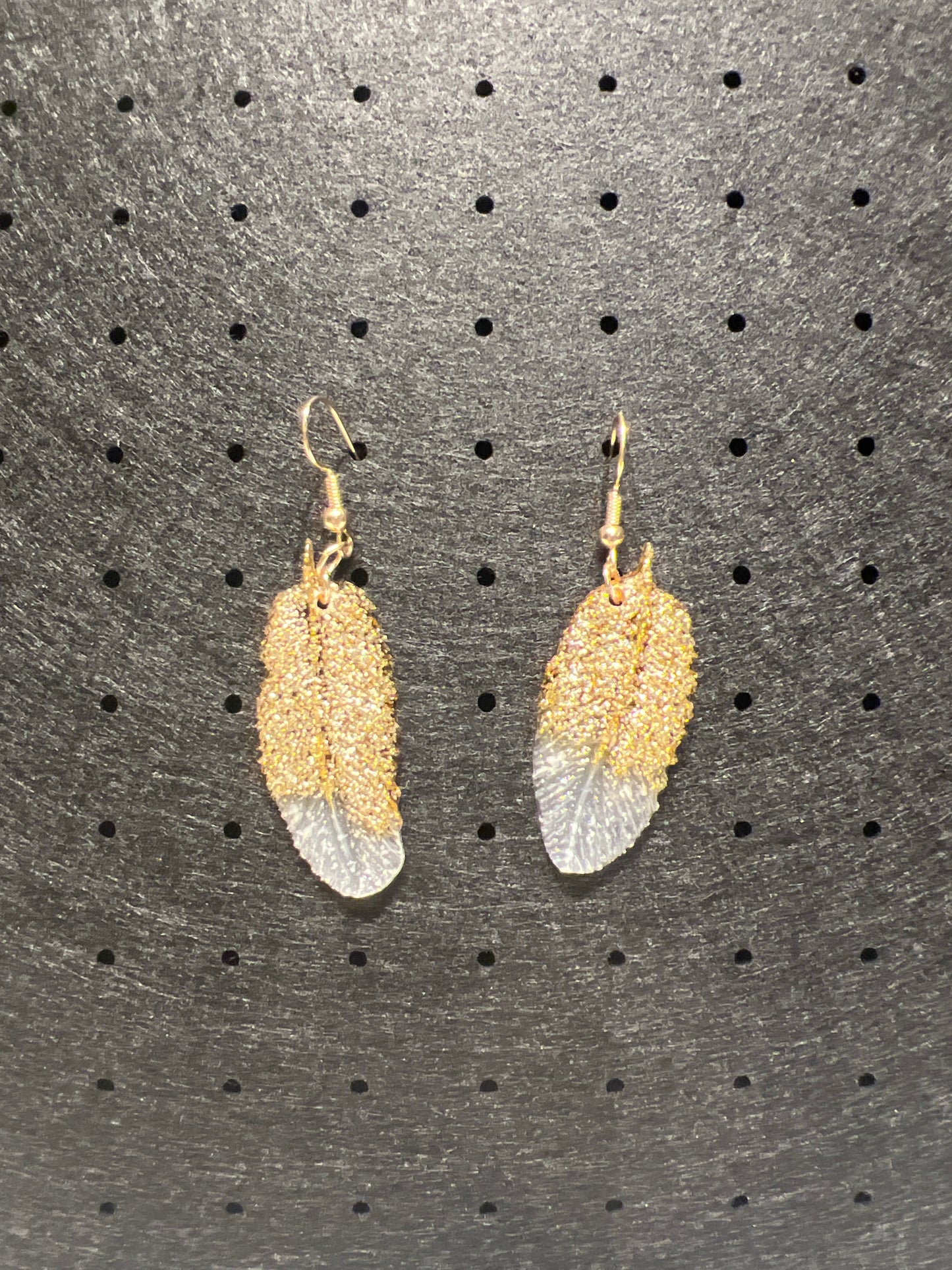 EPOXY FEATHER EAR RINGS