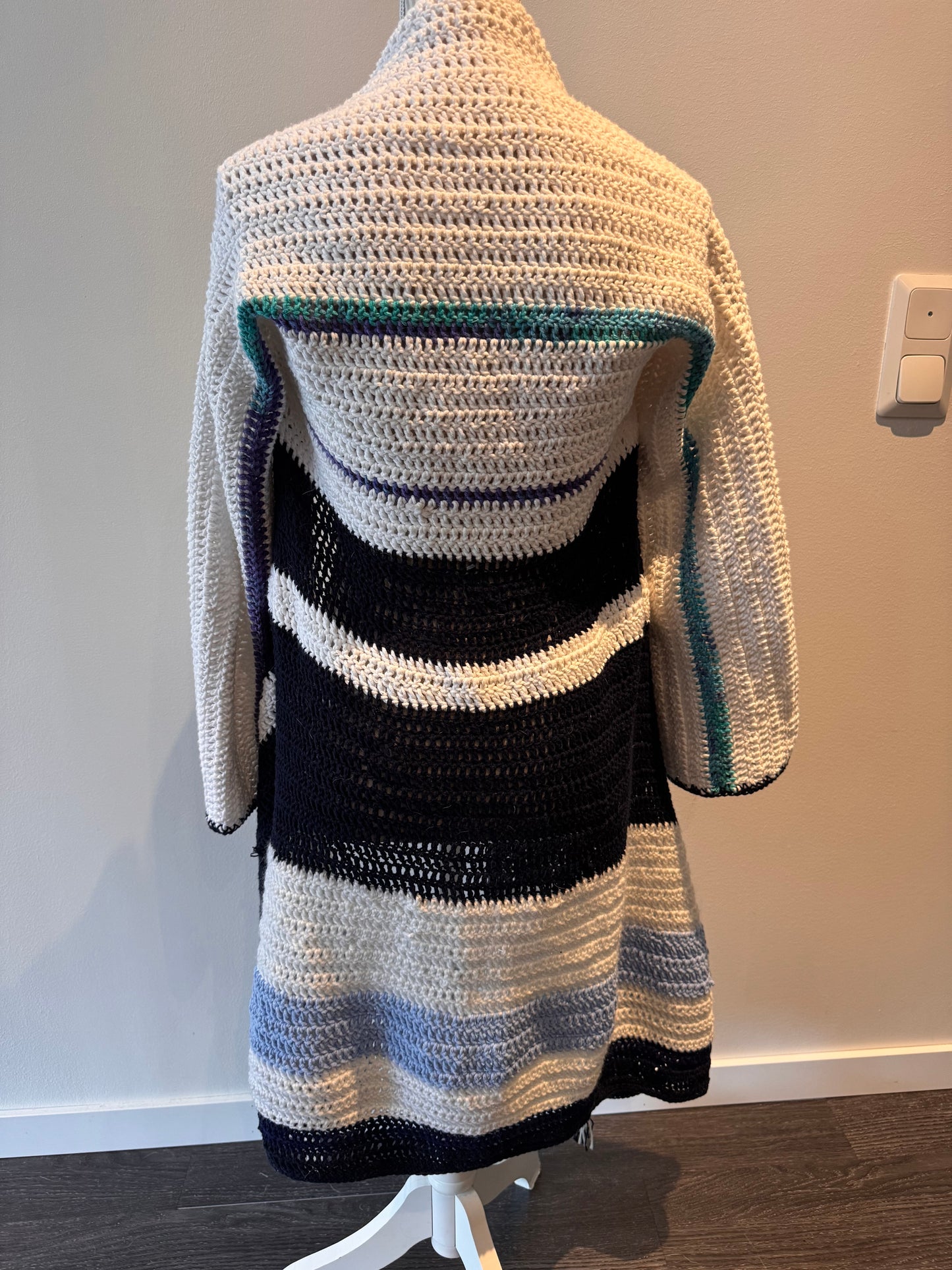 CROCHET MARINE CAPE