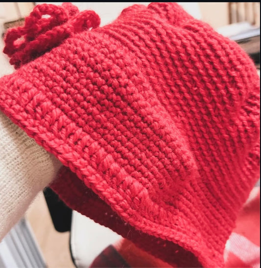CROCHET RED