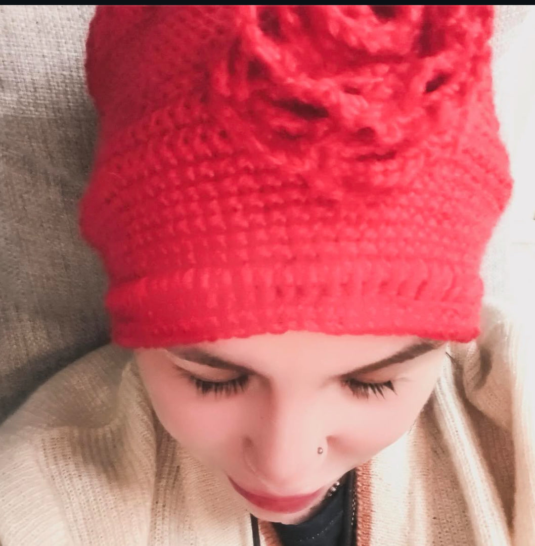CROCHET RED