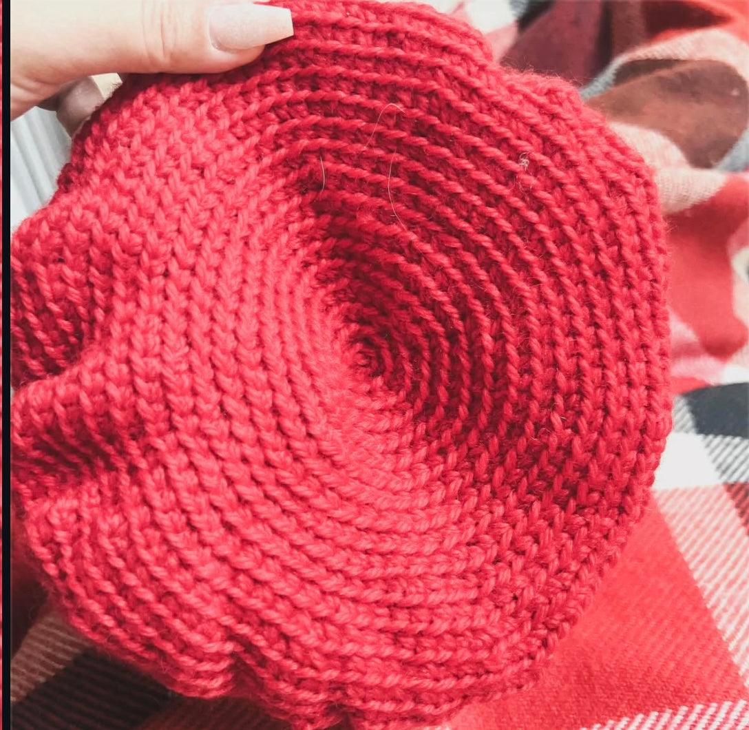 CROCHET RED