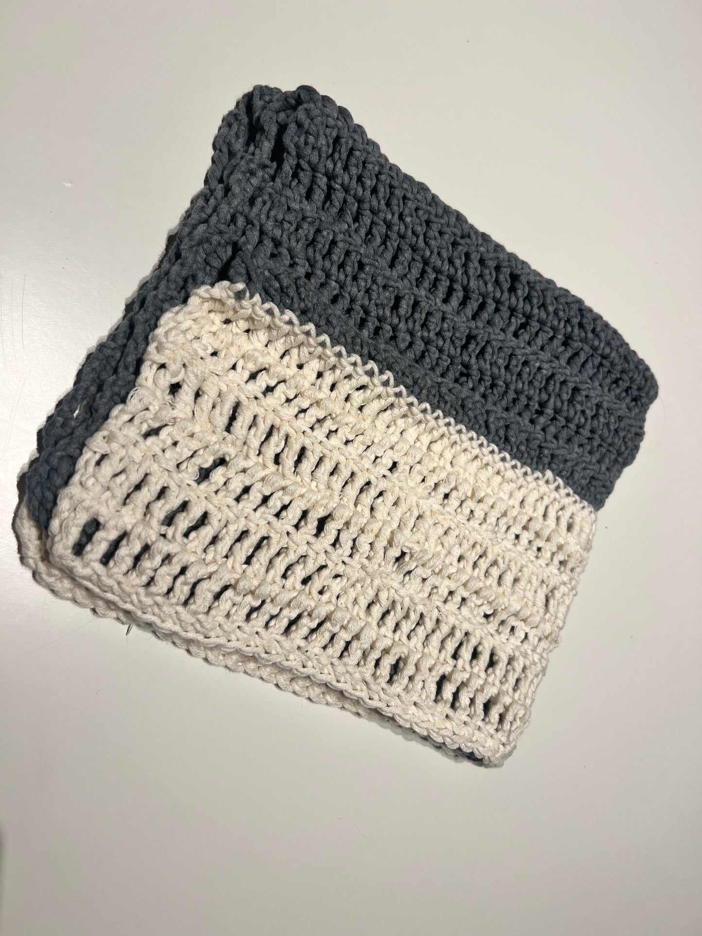 FACE TOWEL