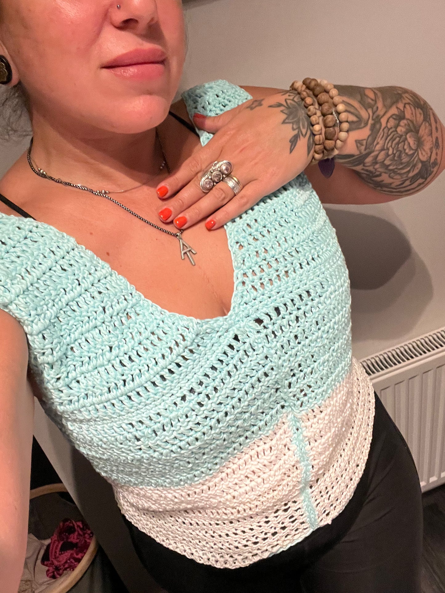 GLOW TOP