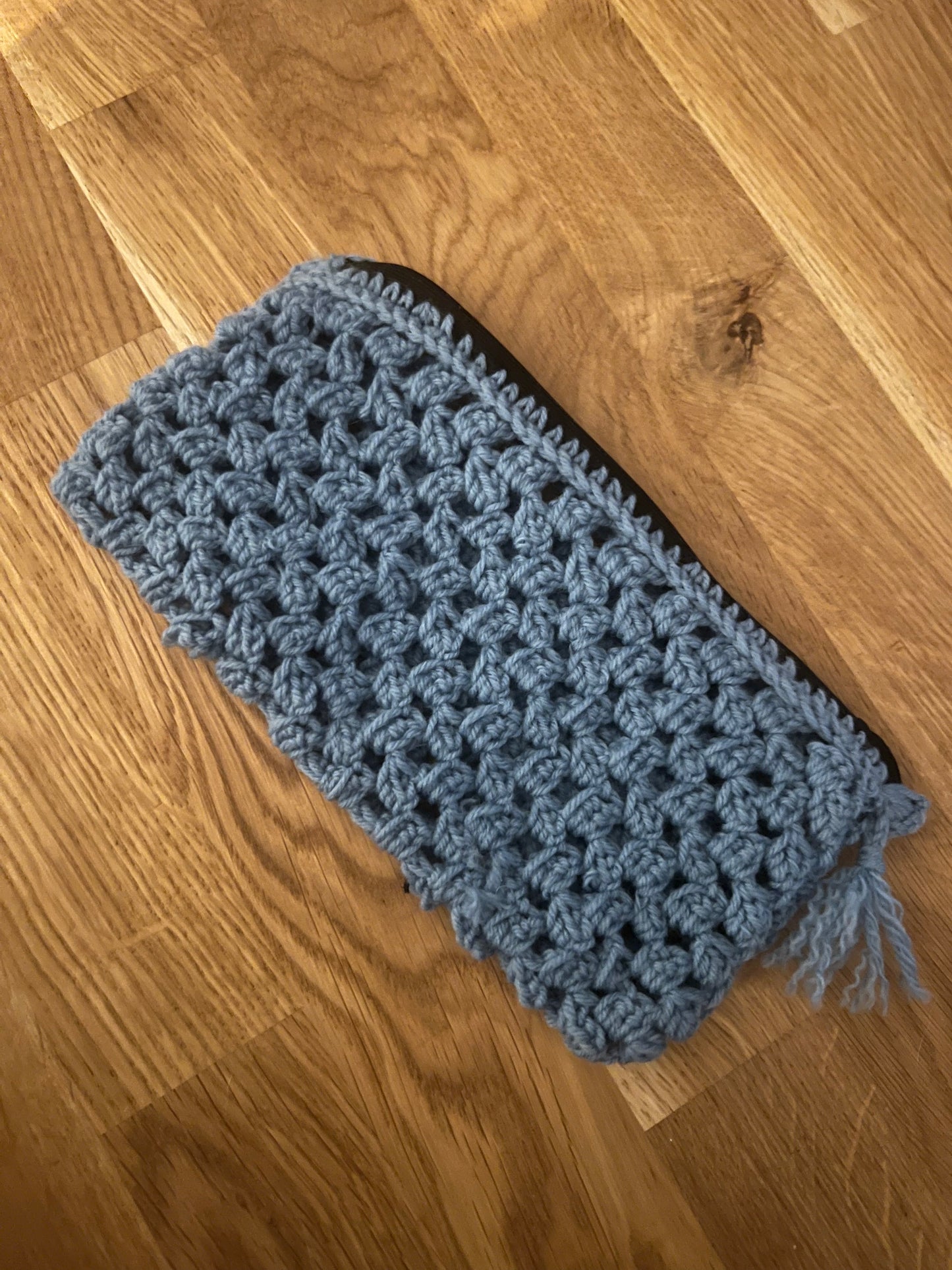 POCHETTE IN BLUE