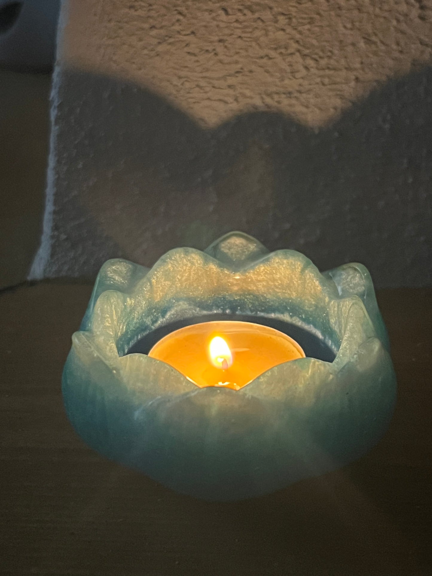 EPOXY BLUE LOTUS -CANDLE TEALIGHT HOLDER